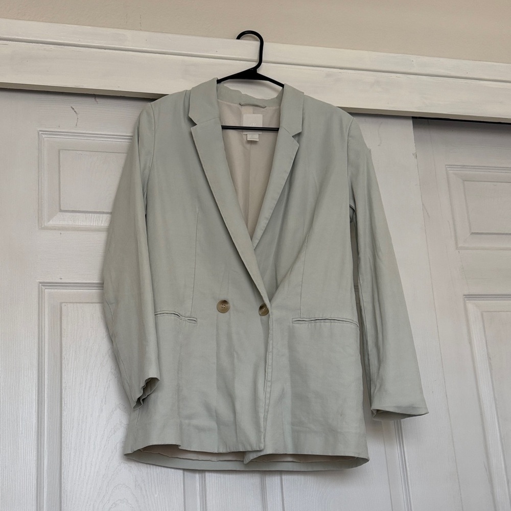 H&M Women's Soft Gray Blazer